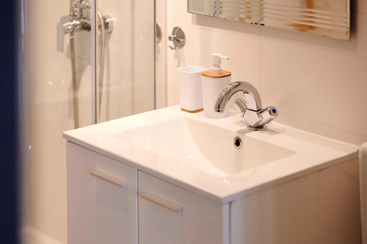 Apartmani Sara I Klara Trogir Ngoại thất bức ảnh